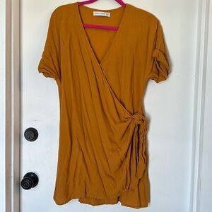 Faithful the Brand Lightweight yellow orange Wrap Mini Dress size 8